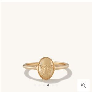 Mejuri Honey Bee Ring